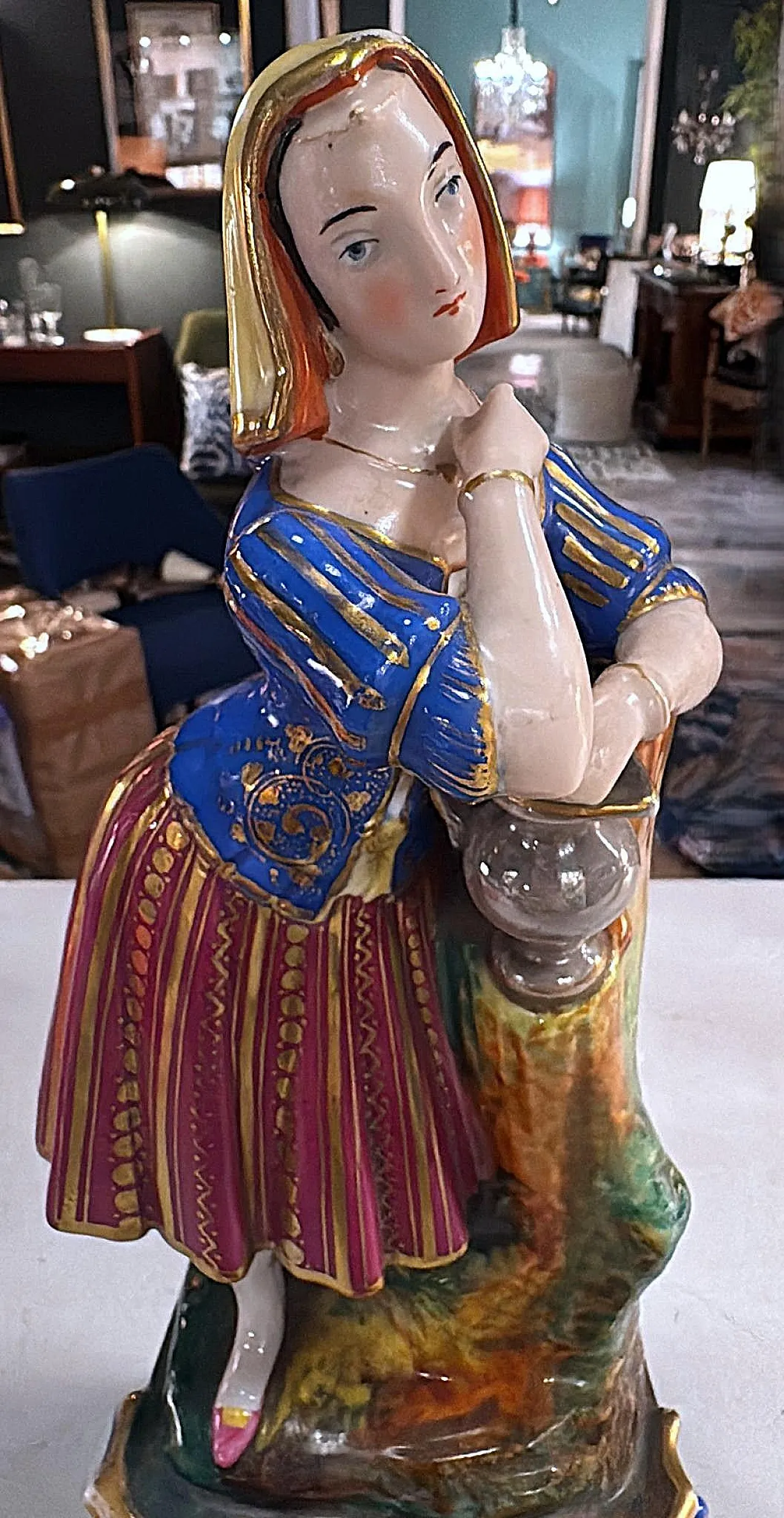 Polychrome porcelain figurine by Porcelaine De Paris, 19th century 17
