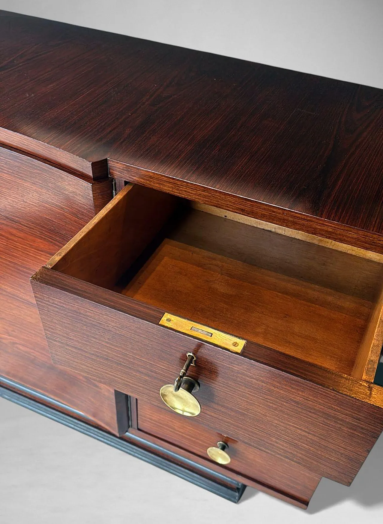 Art Deco Sapele wood sideboard, 20th century 7