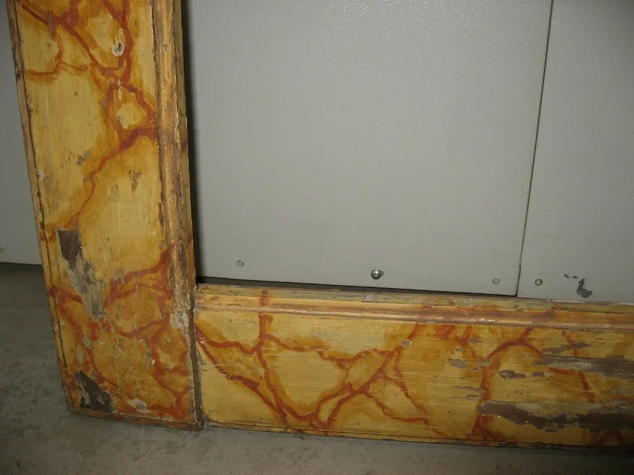 Cornice antica marmorizzata, '600 5