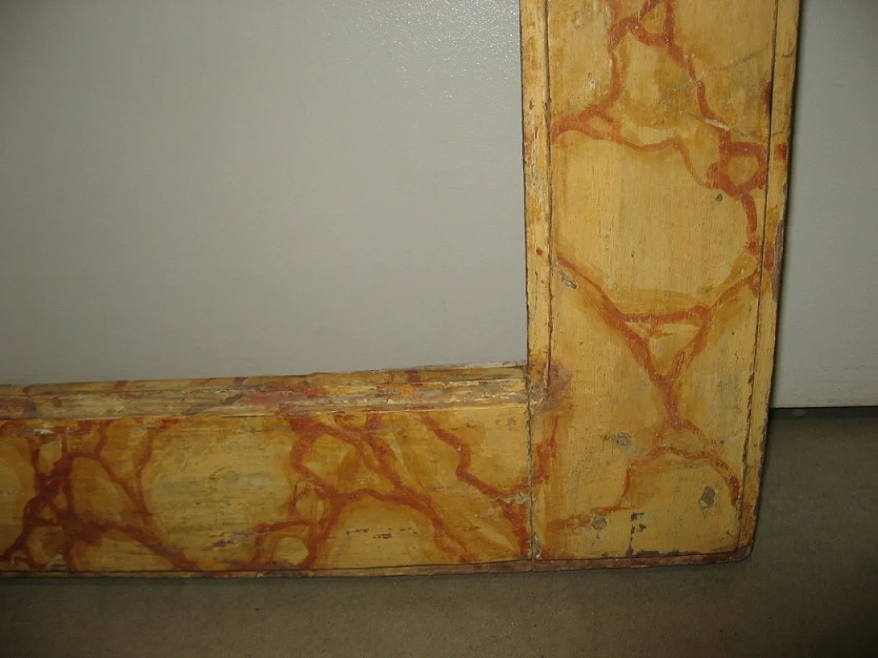 Cornice antica marmorizzata, '600 6