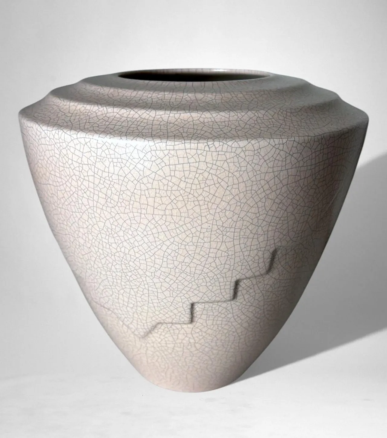 Art Deco white ceramic vase, Raku technique, 20th century 5