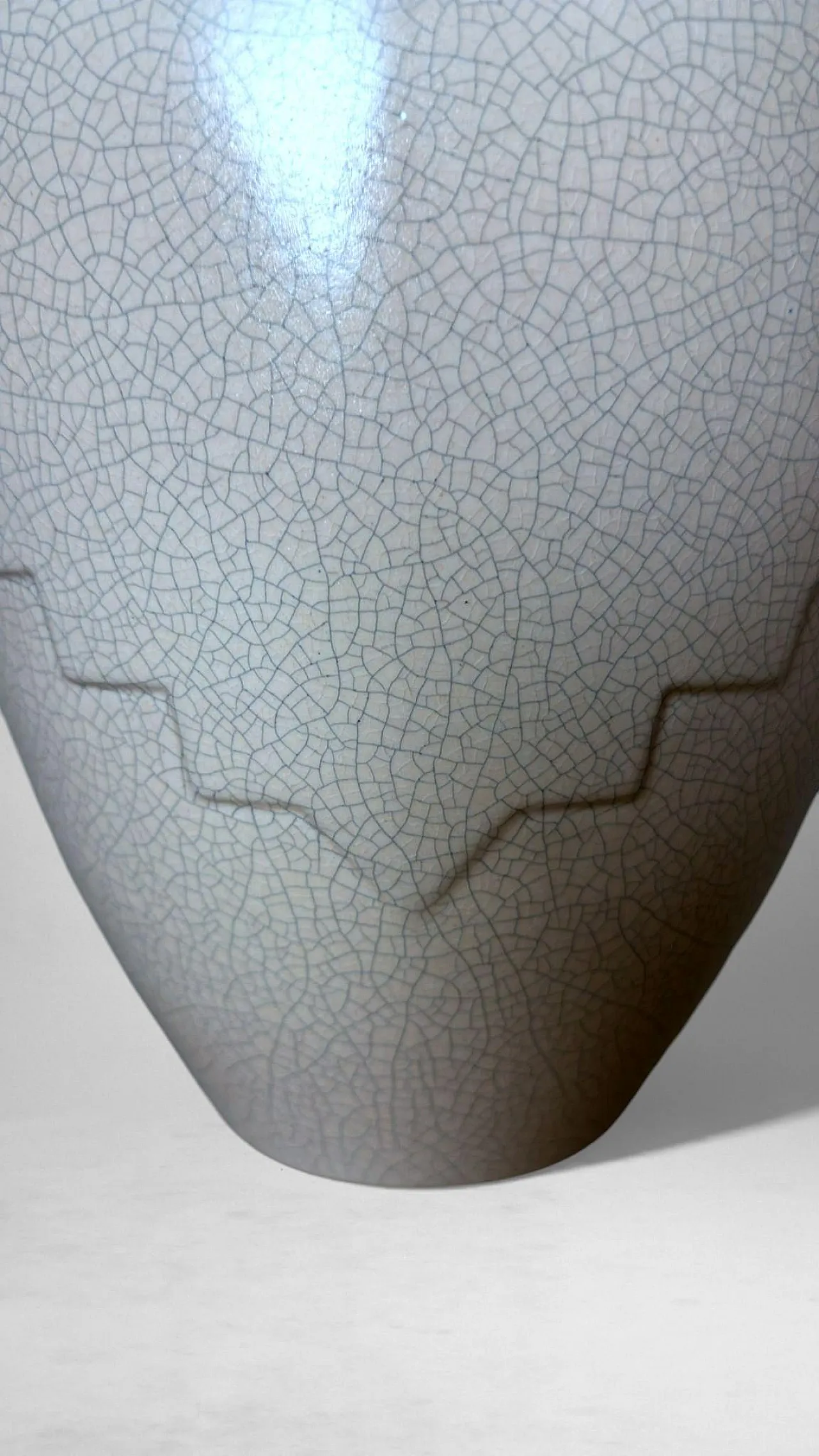 Art Deco white ceramic vase, Raku technique, 20th century 15