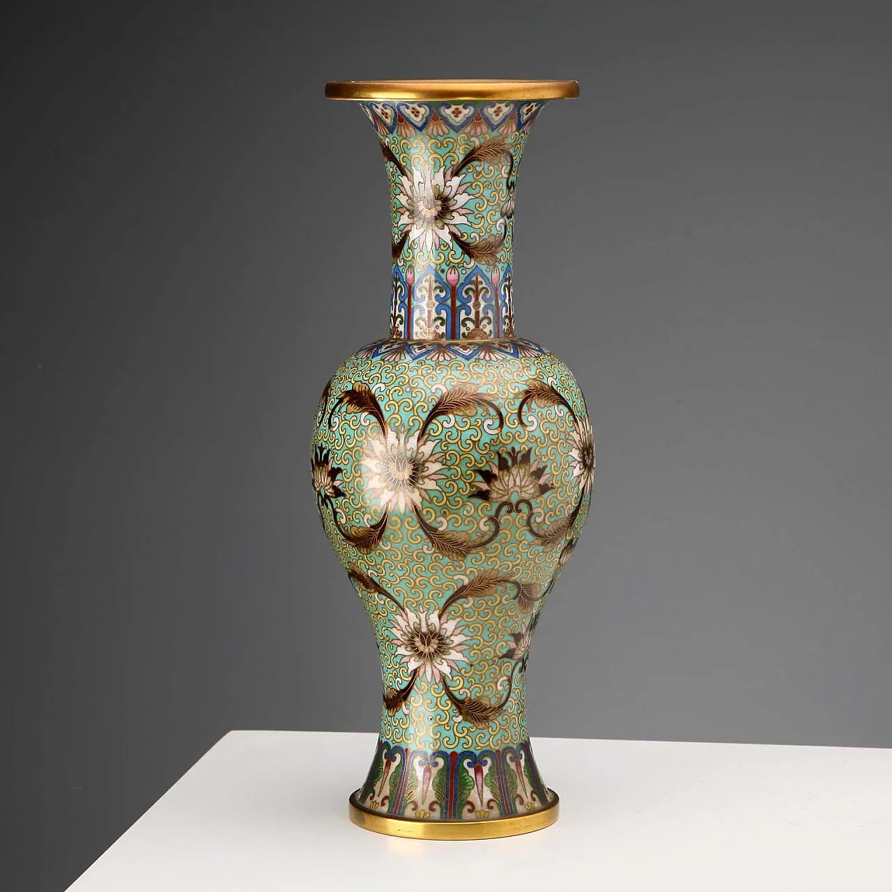 Vaso in bronzo con smalti policromi con la tecnica cloisonné, '900 3