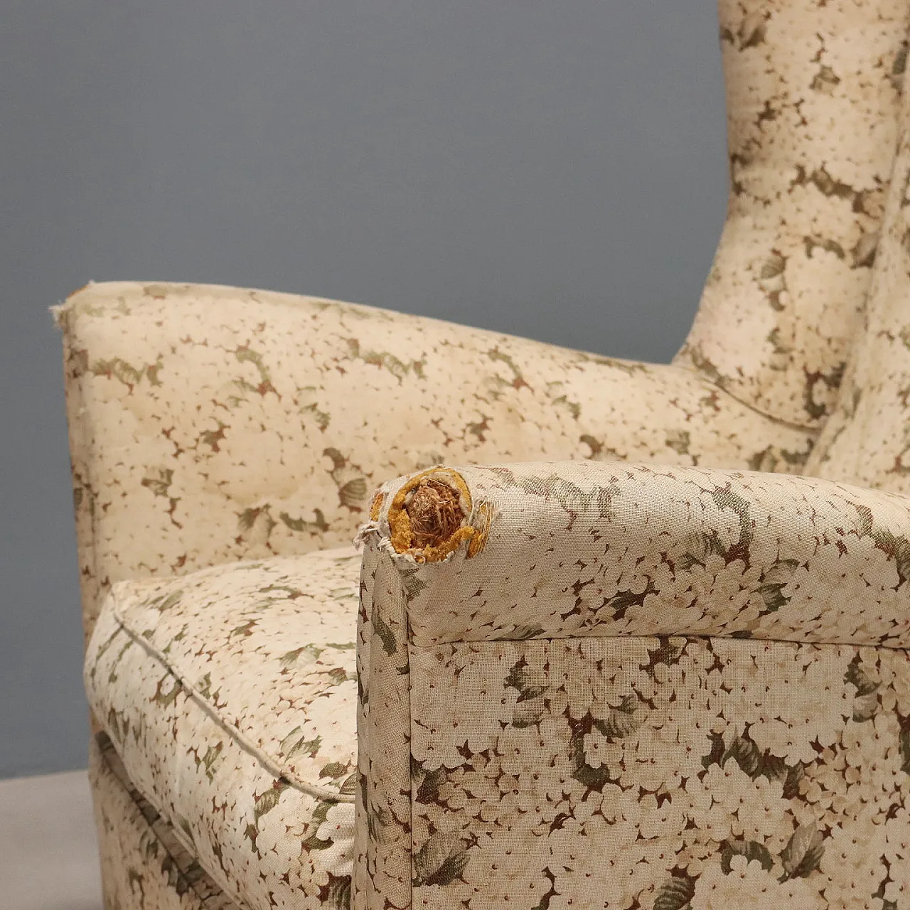 Poltrona in espanso e molle, piuma e tessuto, '900 6