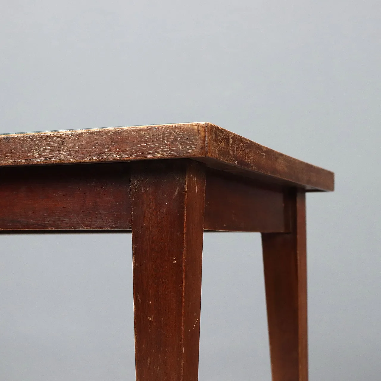 Tavolino in legno con piano in vetro, '900 5