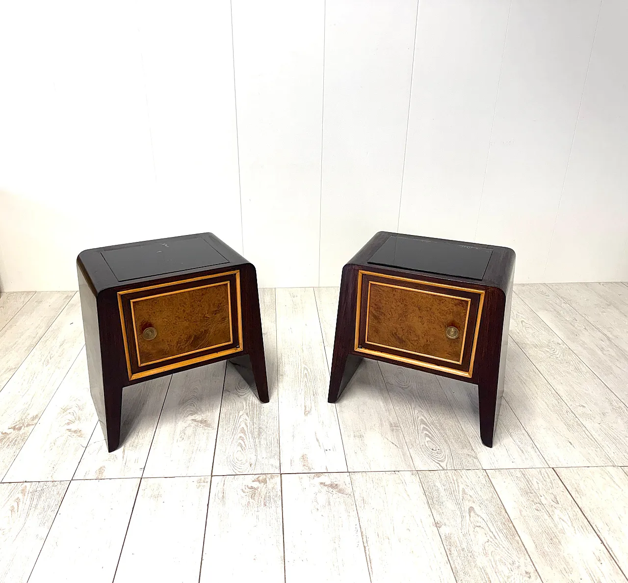 Pair of Paolo Buffa-style bedside tables, 1950s 4