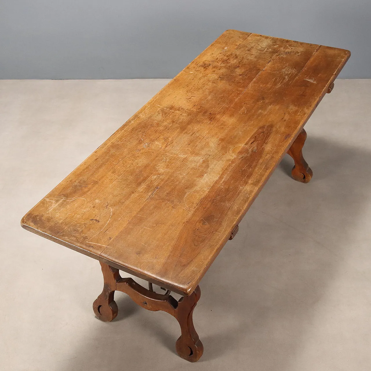 Tavolo fratino in noce e ferro battuto, '900 8