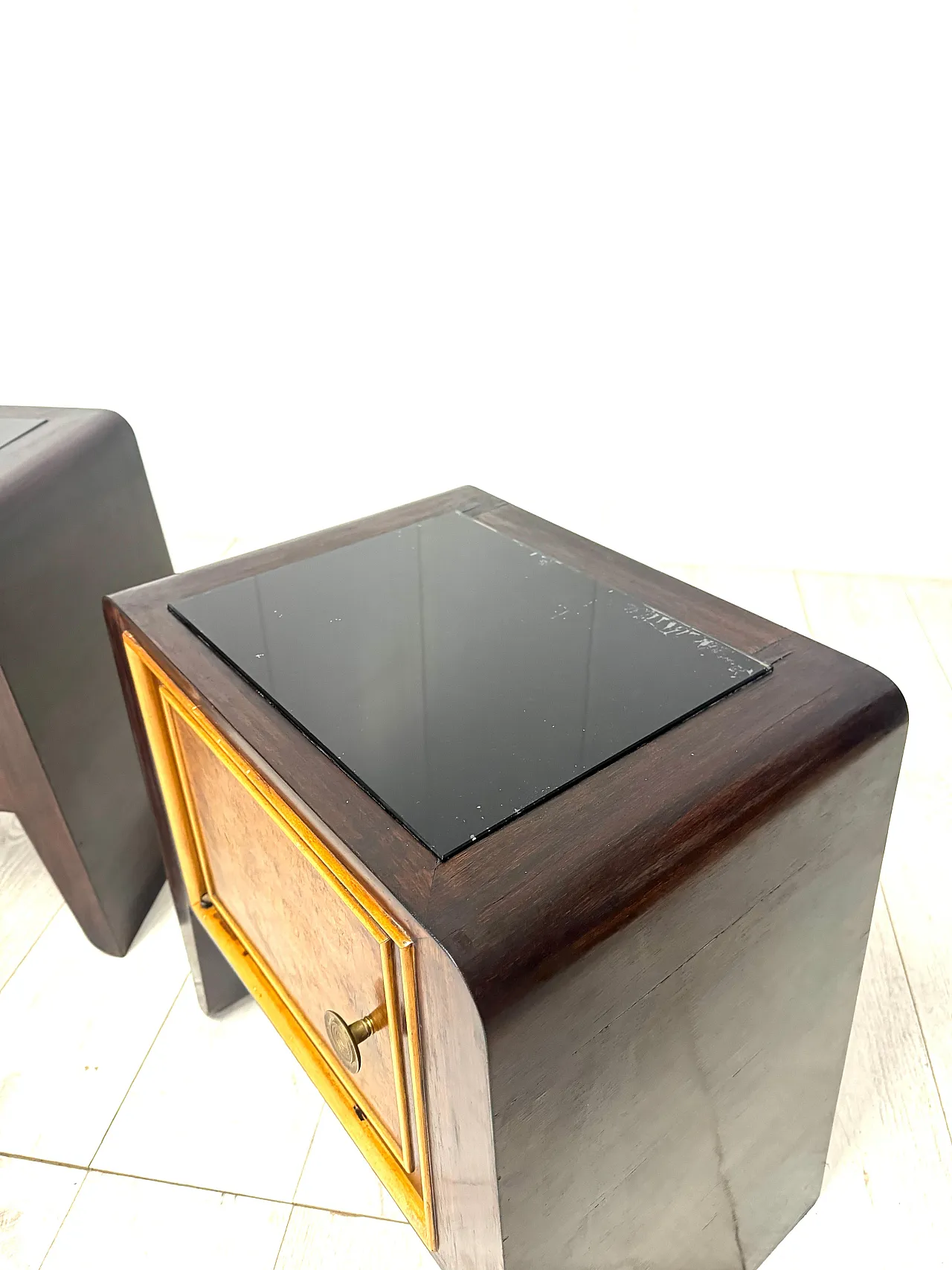 Pair of Paolo Buffa-style bedside tables, 1950s 13