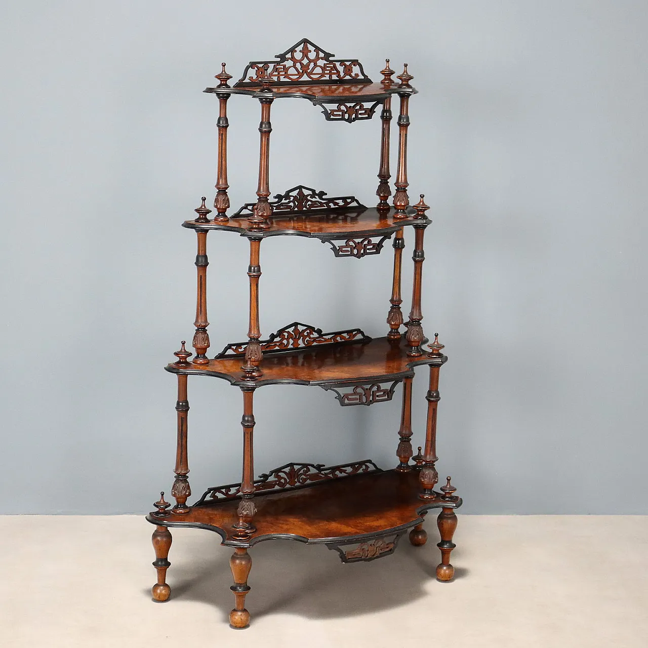 Etagere in walnut burl walnut baluster, 19th century 1