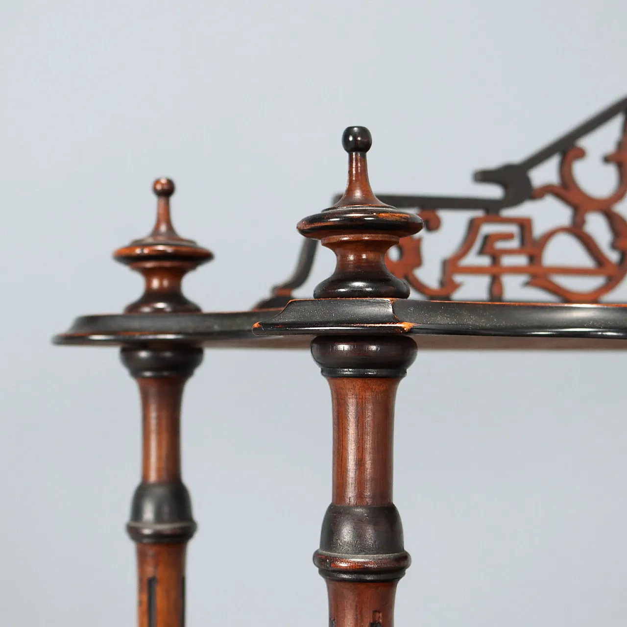 Etagere in walnut burl walnut baluster, 19th century 6
