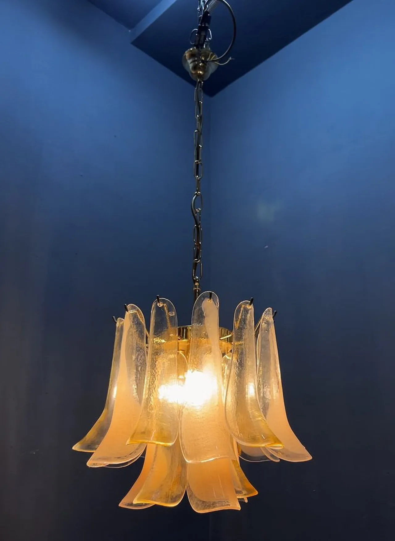 Chandelier with Murano glass petals by La Murrina, Italy, 1980s 4