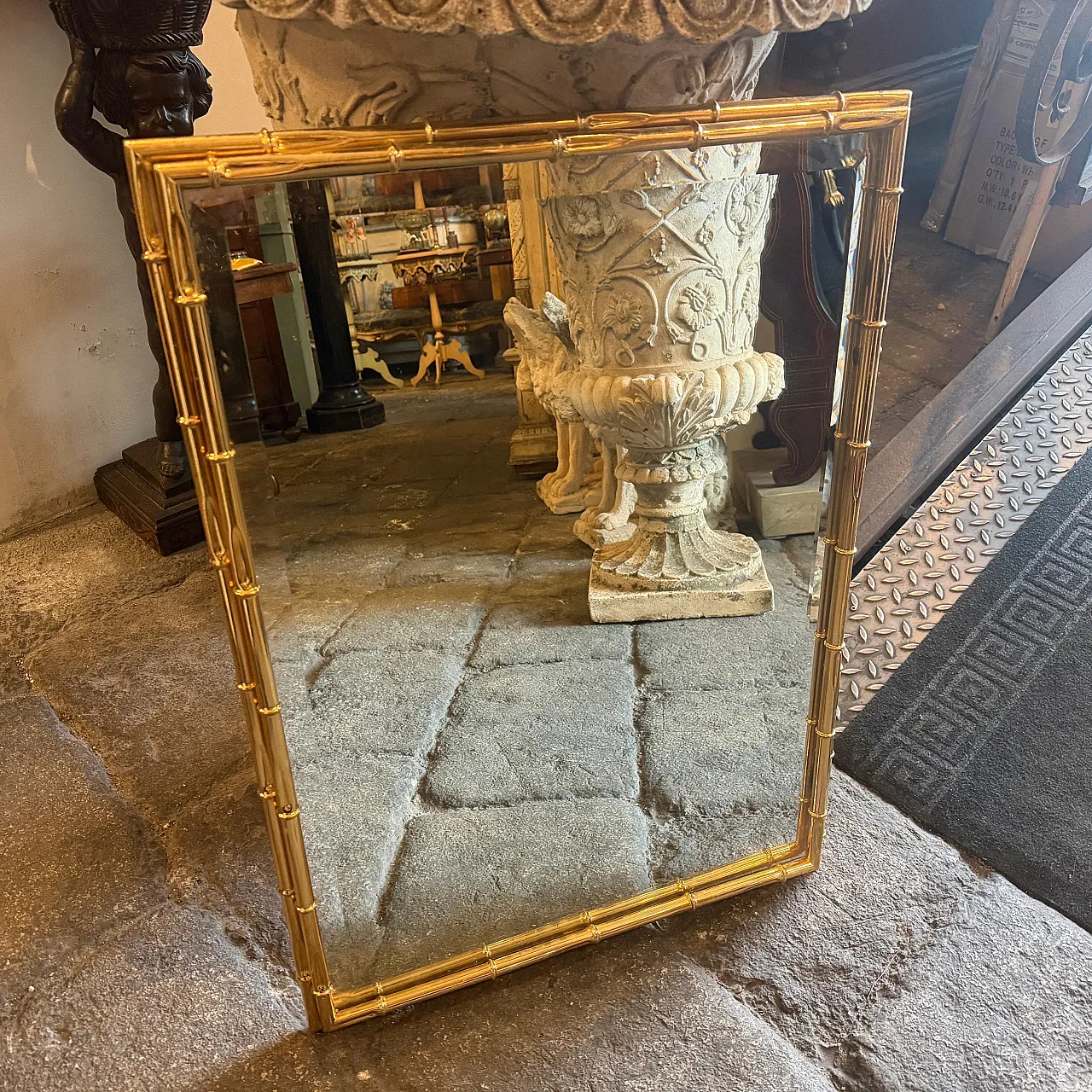 Specchio in ottone a forma di bambù Hollywood Regency, anni '70 2