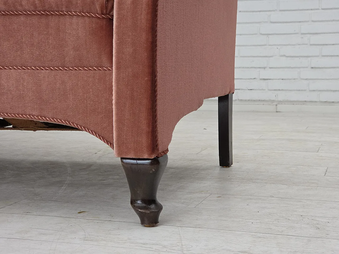 Danish 2-seater sofa, salmon pink velour, oak wood, 1950s 5