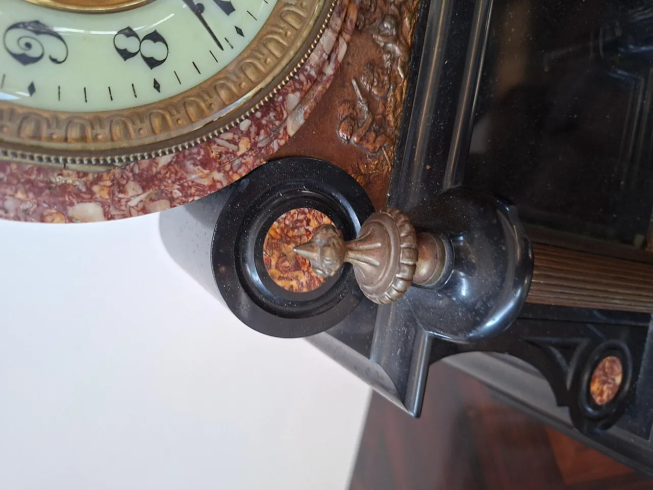 Napoleon table clock in black and red marble, late 19th century 5