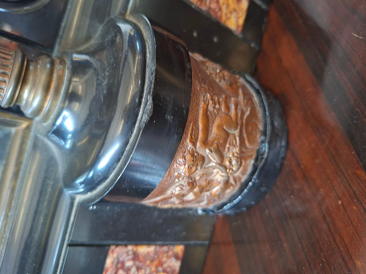 Napoleon table clock in black and red marble, late 19th century 6