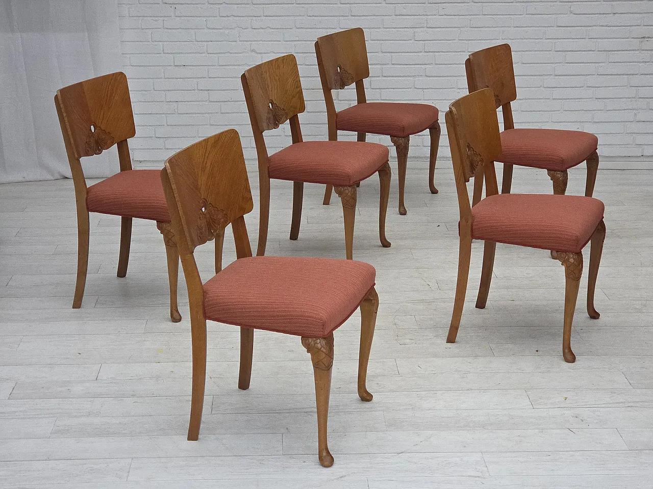 1950s, set of 6 Danish dining chairs, furniture wool, solid oak wood. 1