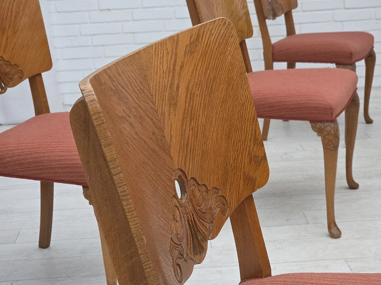 1950s, set of 6 Danish dining chairs, furniture wool, solid oak wood. 3
