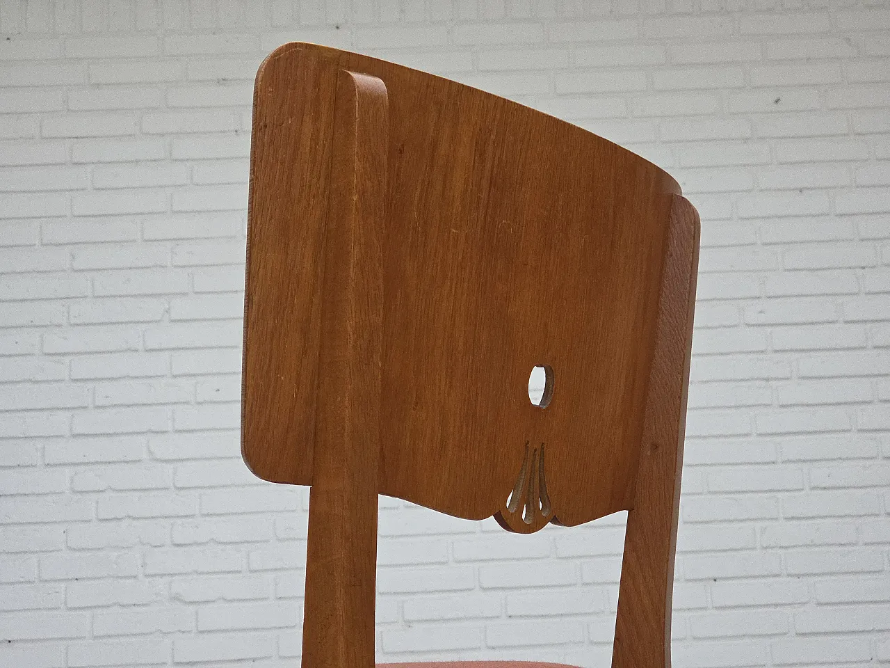 1950s, set of 6 Danish dining chairs, furniture wool, solid oak wood. 6