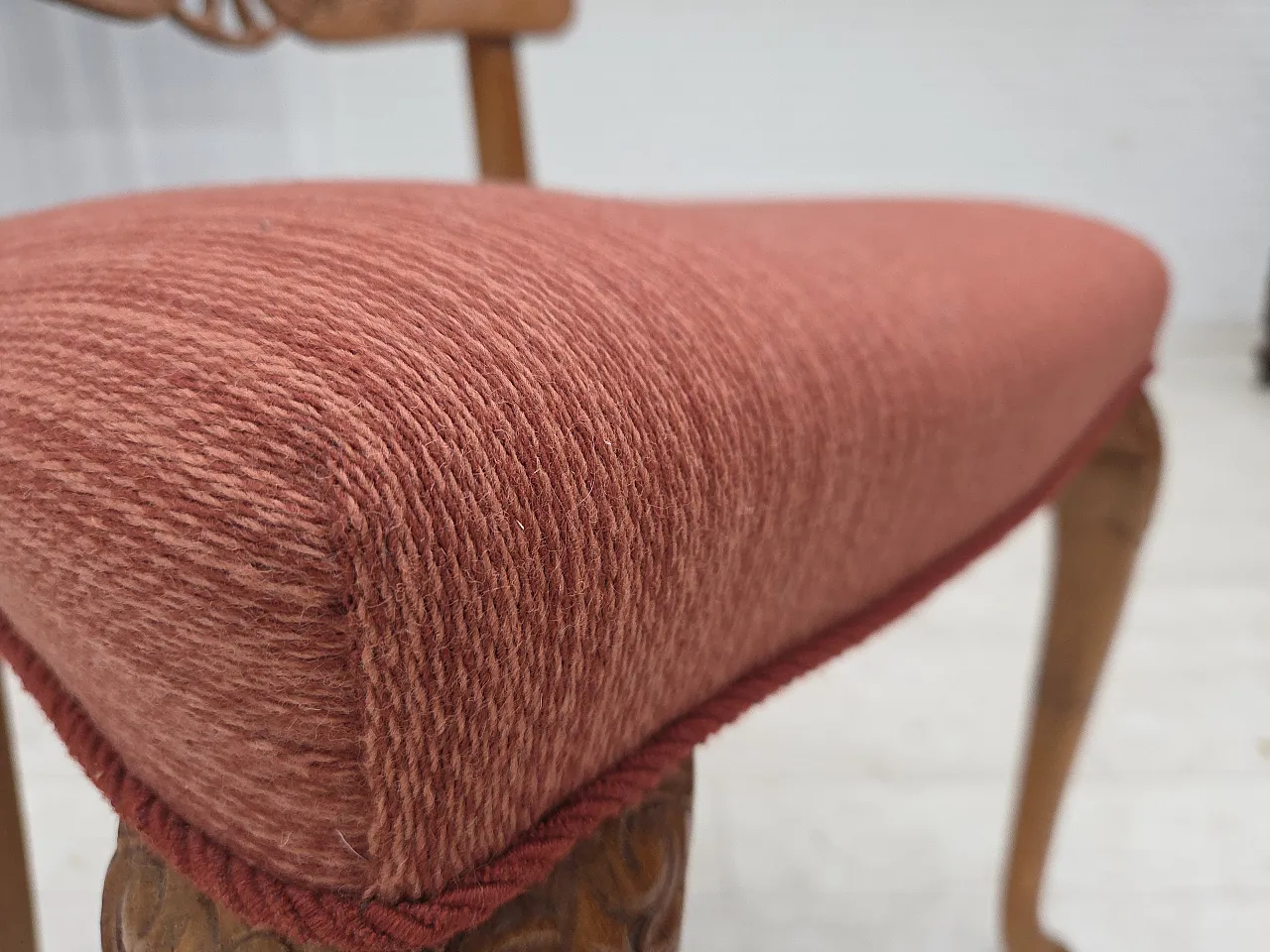 1950s, set of 6 Danish dining chairs, furniture wool, solid oak wood. 17