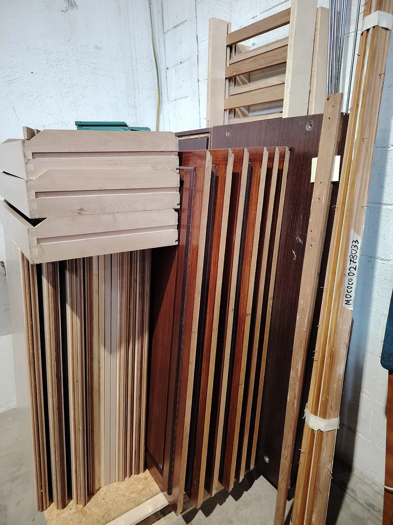 6-door wardrobe plus 6 wooden doors, 20th century 19