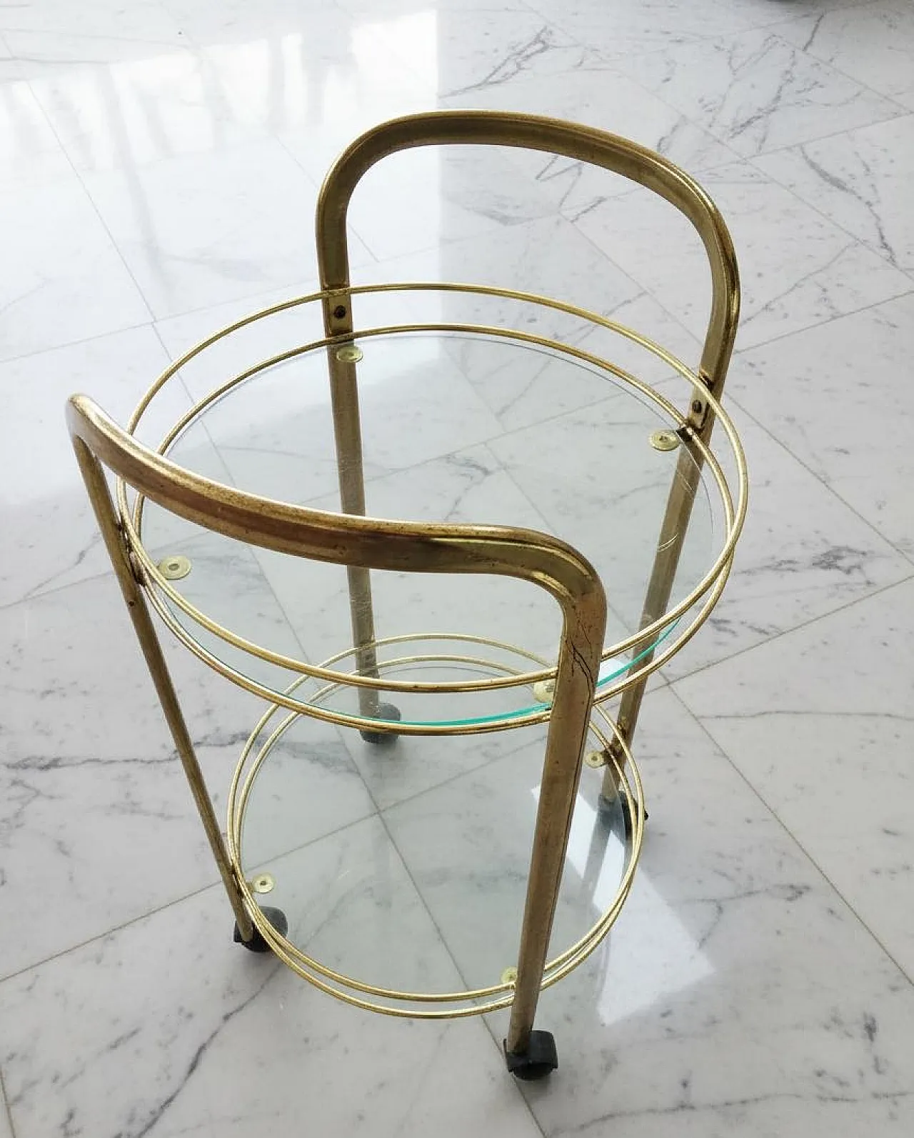 Carrello bar con ruote, ottone e vetro, anni '70 5