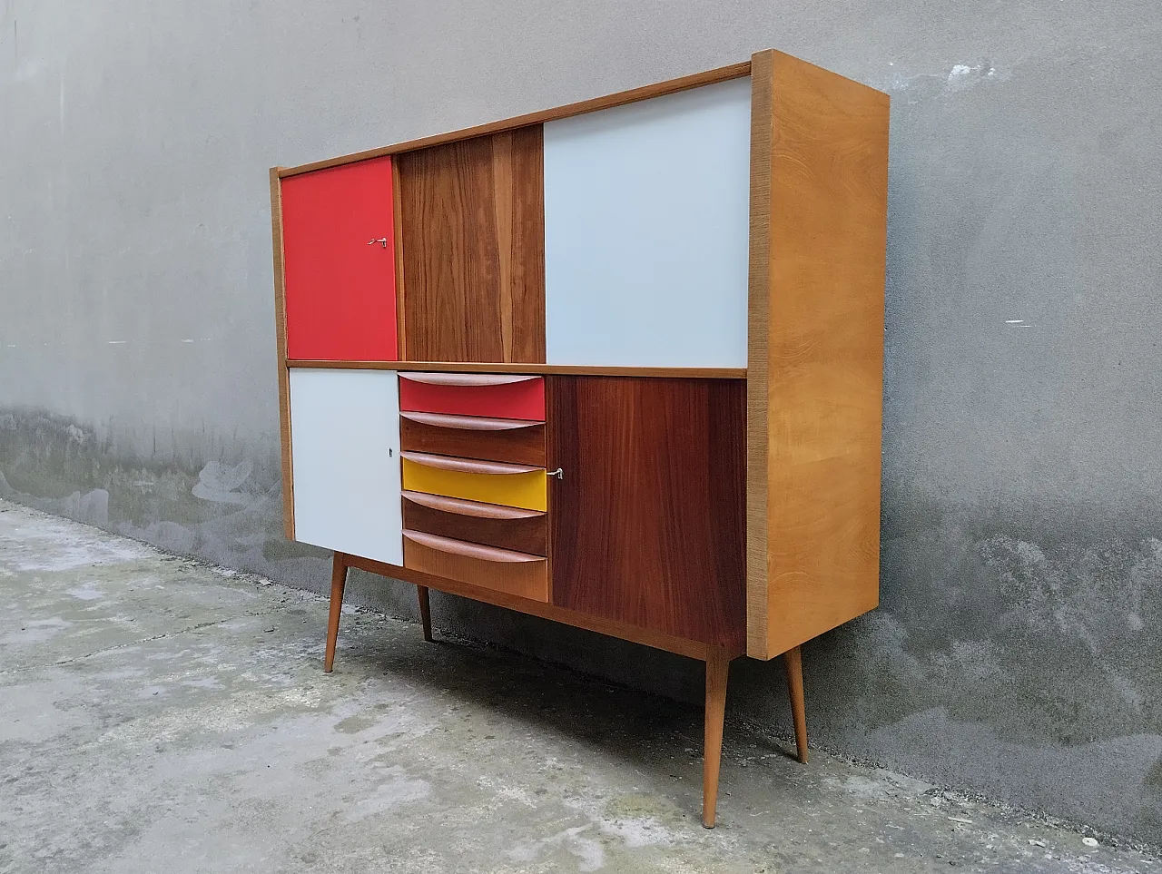 Highboard Bauhaus, anni '60 5