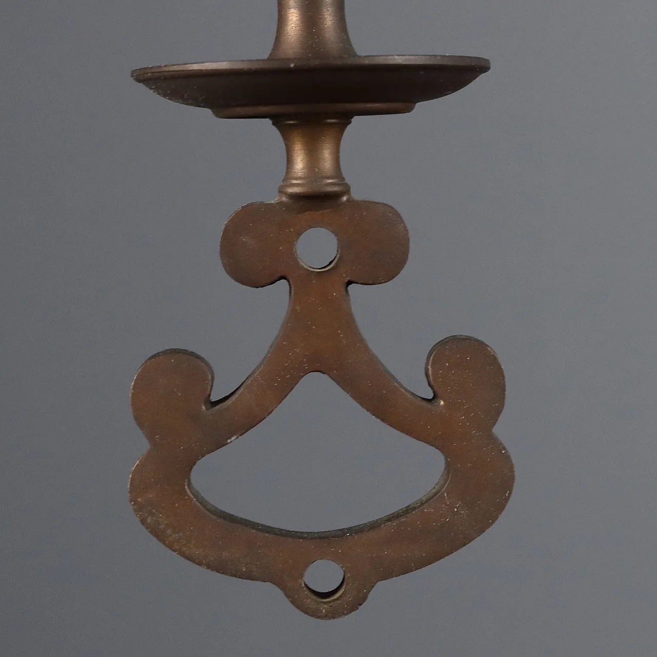 Lampadario in bronzo a sei luci con bobeches in lamiera, primo '900 5