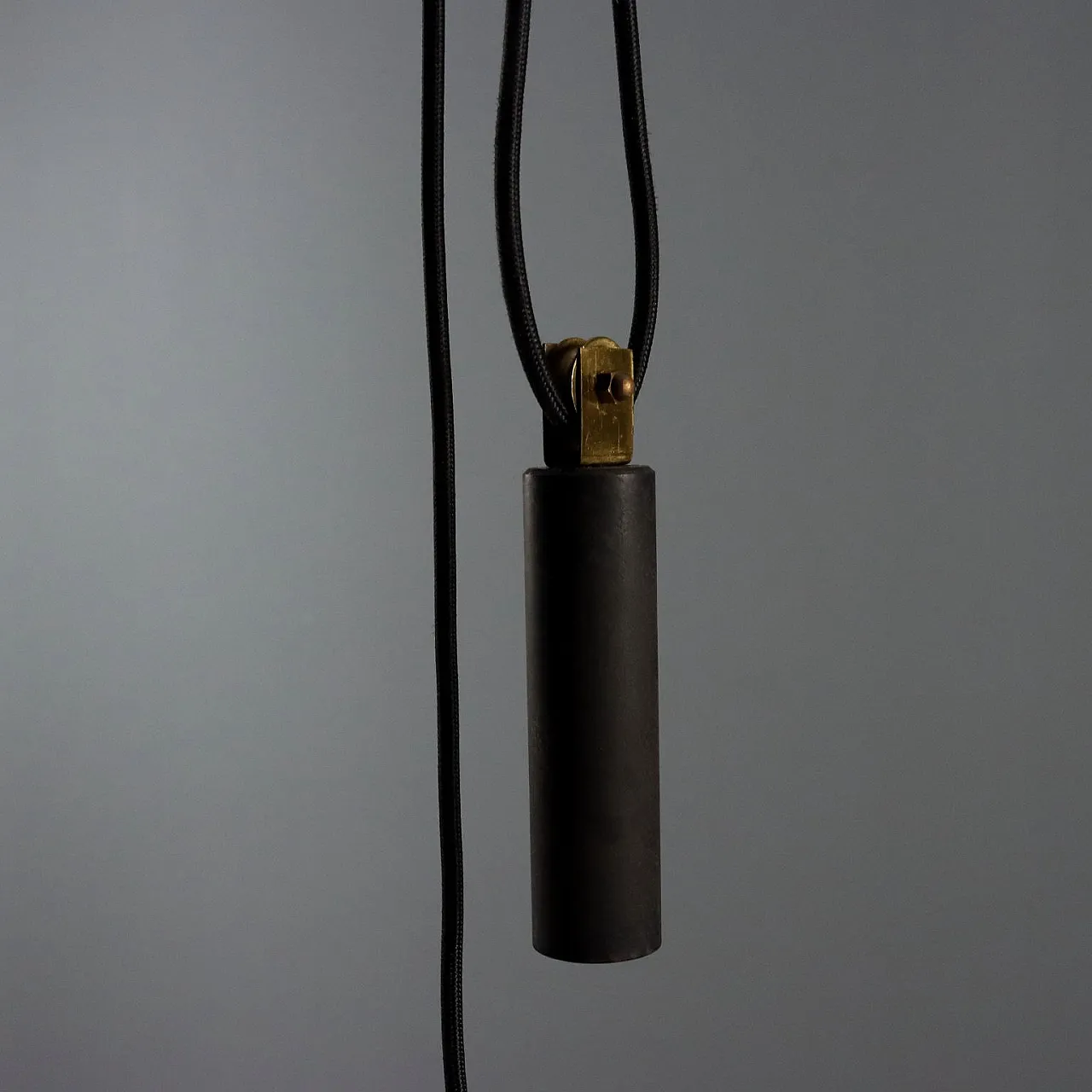 Plafoniera in alluminio smaltato, ottone e metacrilato, '900 6