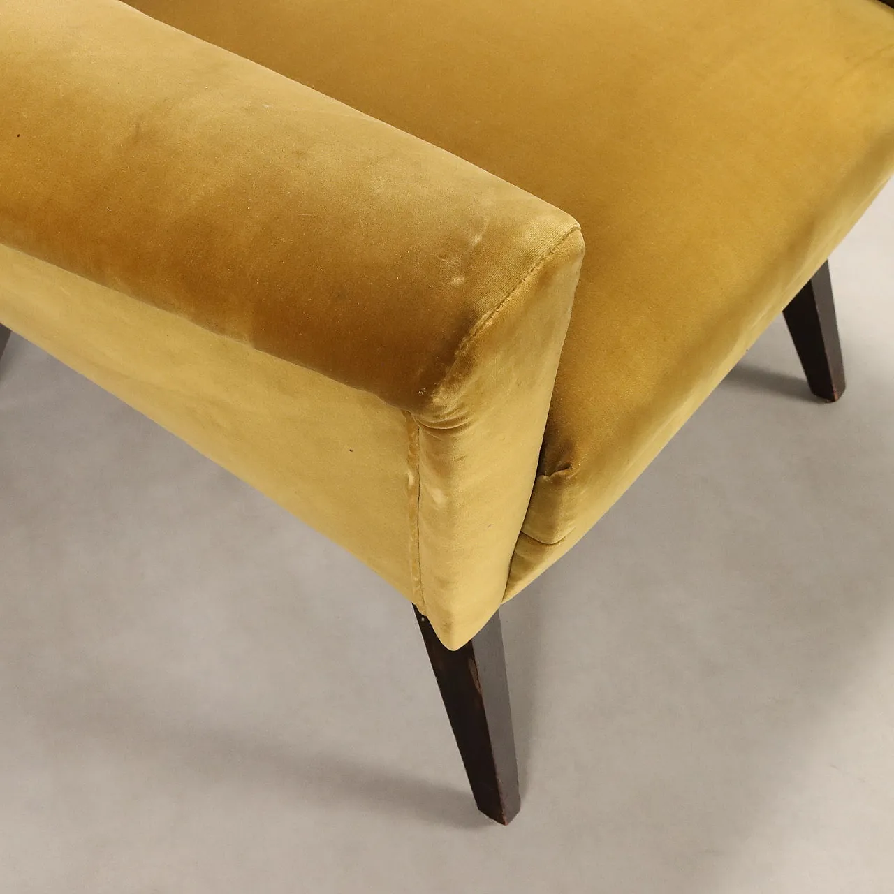 Pair of armchairs in velvet, foam and wood, 1960s 6