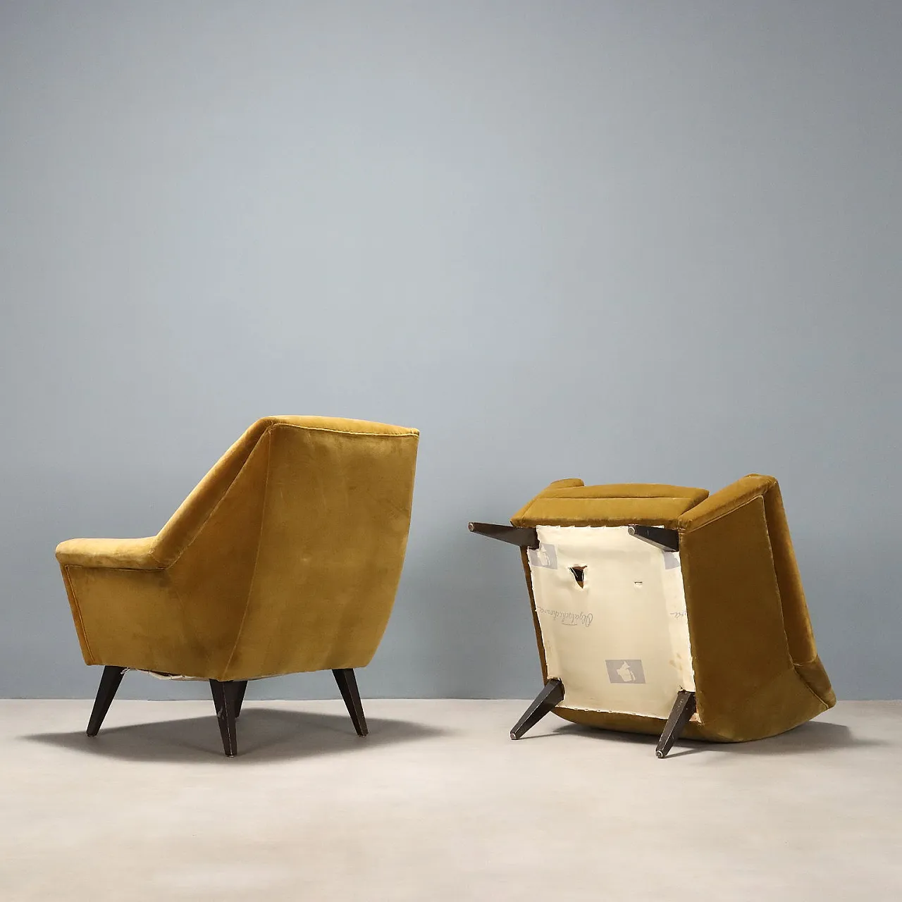 Pair of armchairs in velvet, foam and wood, 1960s 10