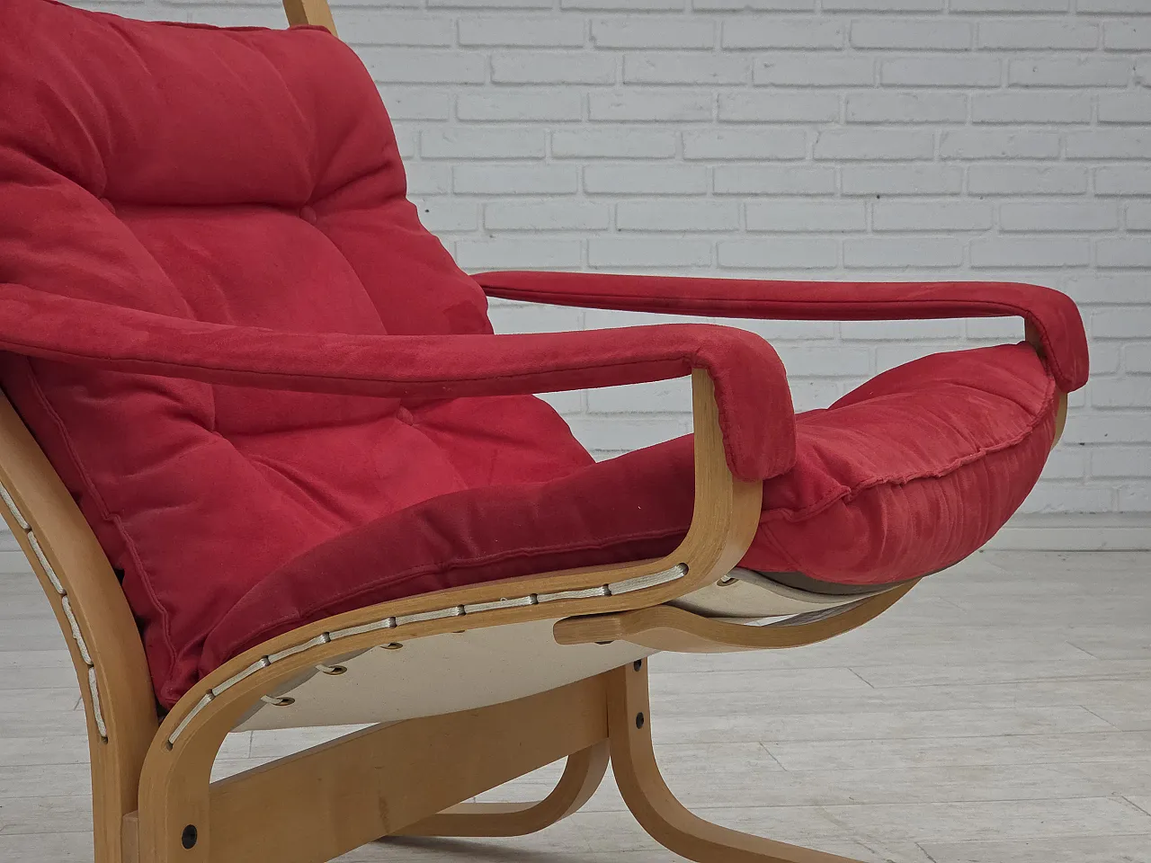 Pair of Norwegian Siesta chairs by Ingmar Relling, 70s 6