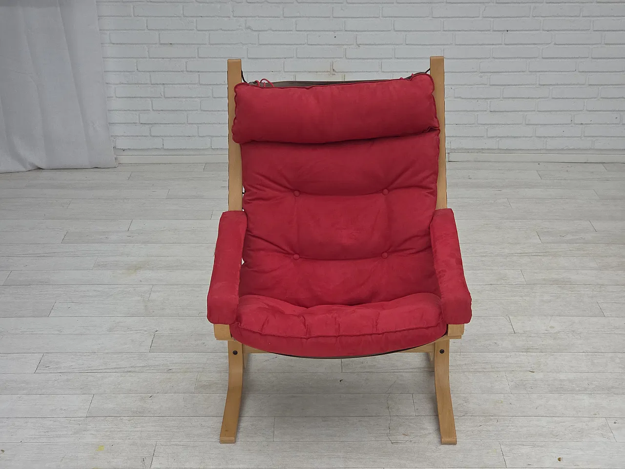 Pair of Norwegian Siesta chairs by Ingmar Relling, 70s 18