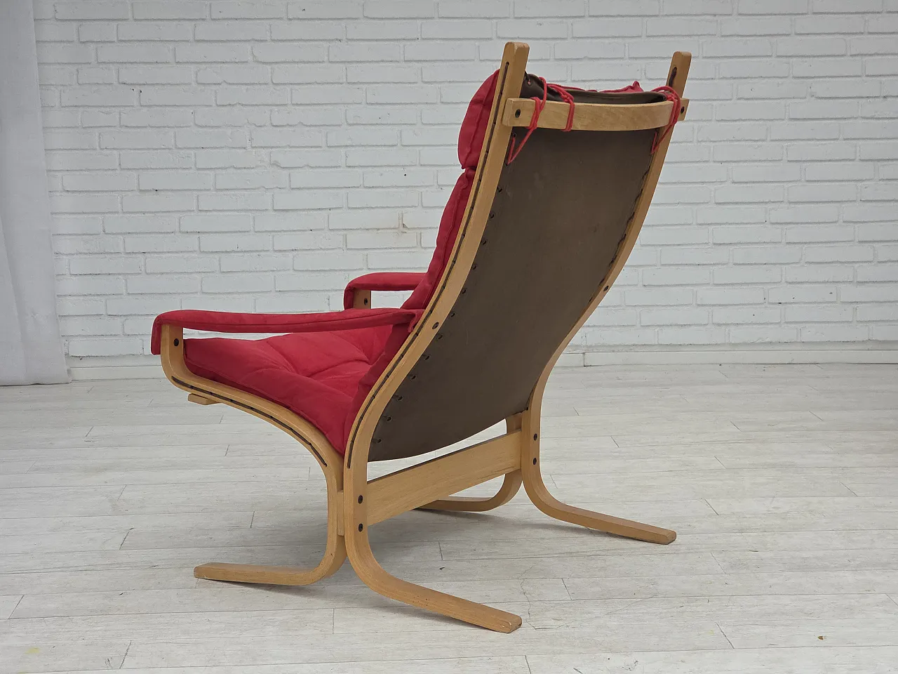 Pair of Norwegian Siesta chairs by Ingmar Relling, 70s 20