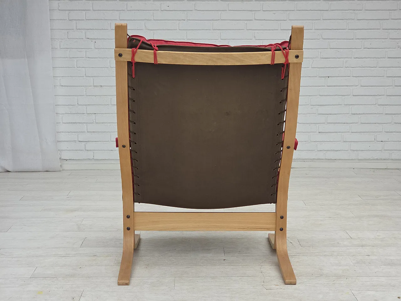 Pair of Norwegian Siesta chairs by Ingmar Relling, 70s 22