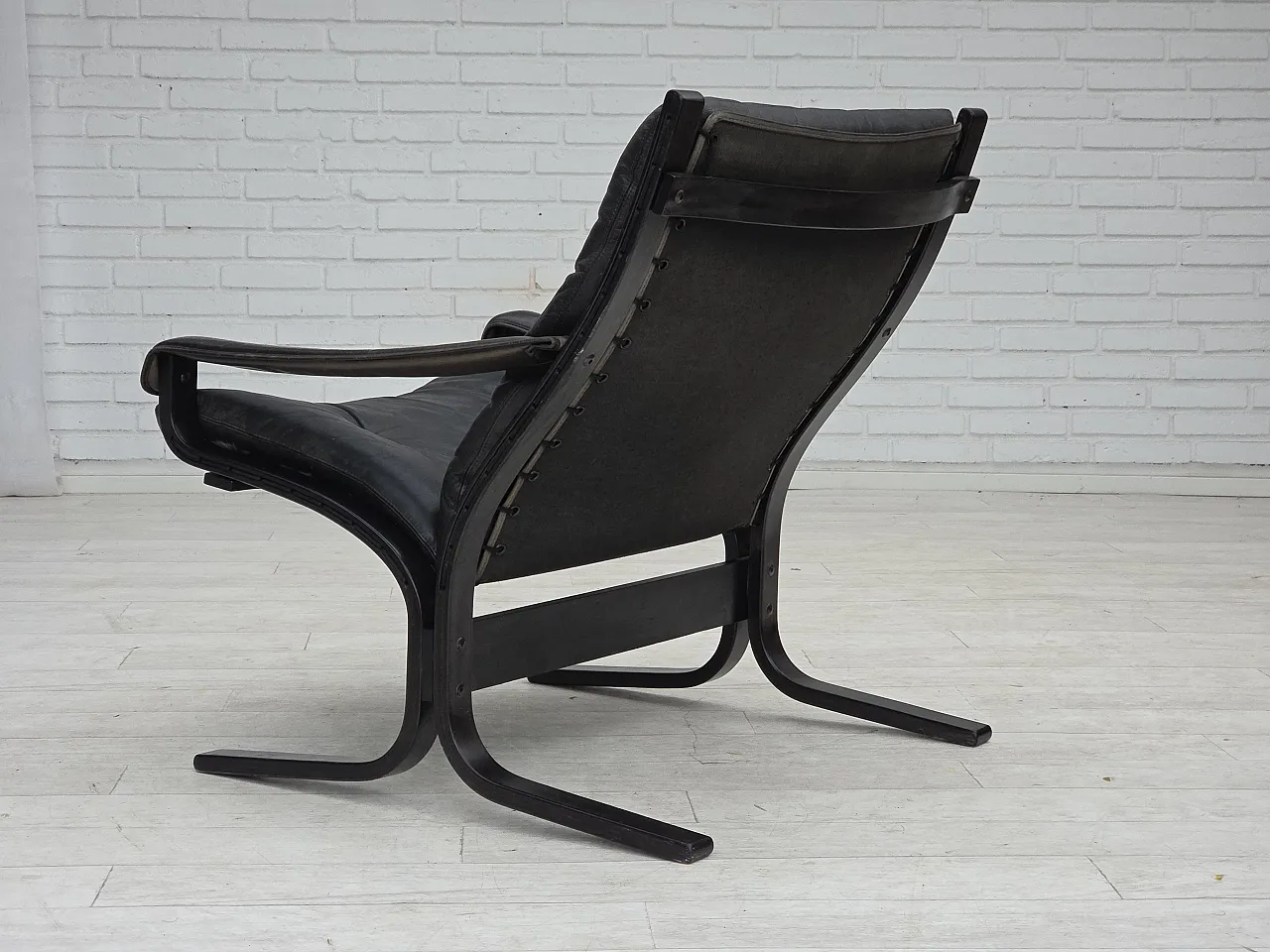 Norwegian chair model Siesta by Ingmar Relling, 1970s 8