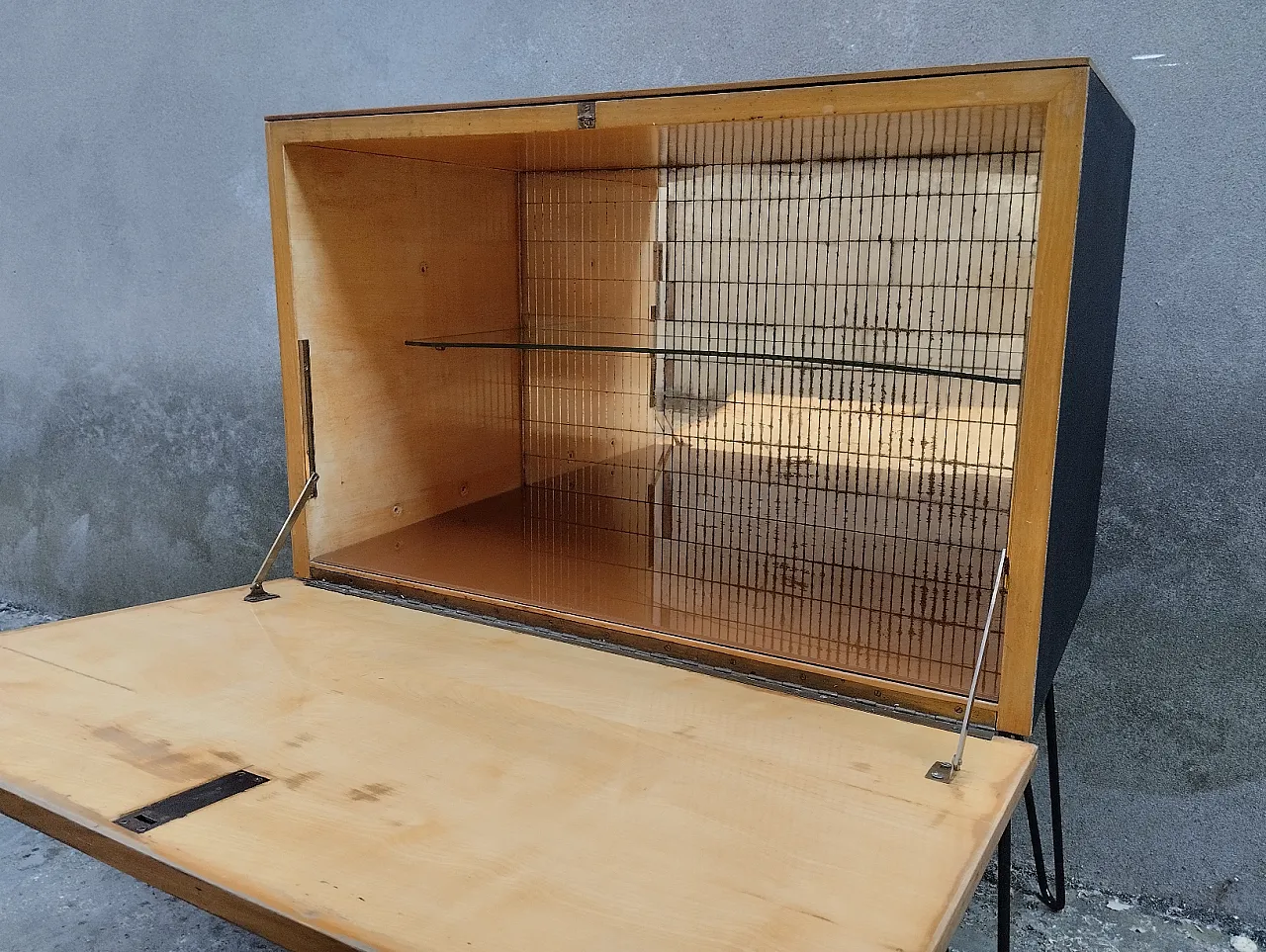 Sideboard Credenza Rework, 70s 4