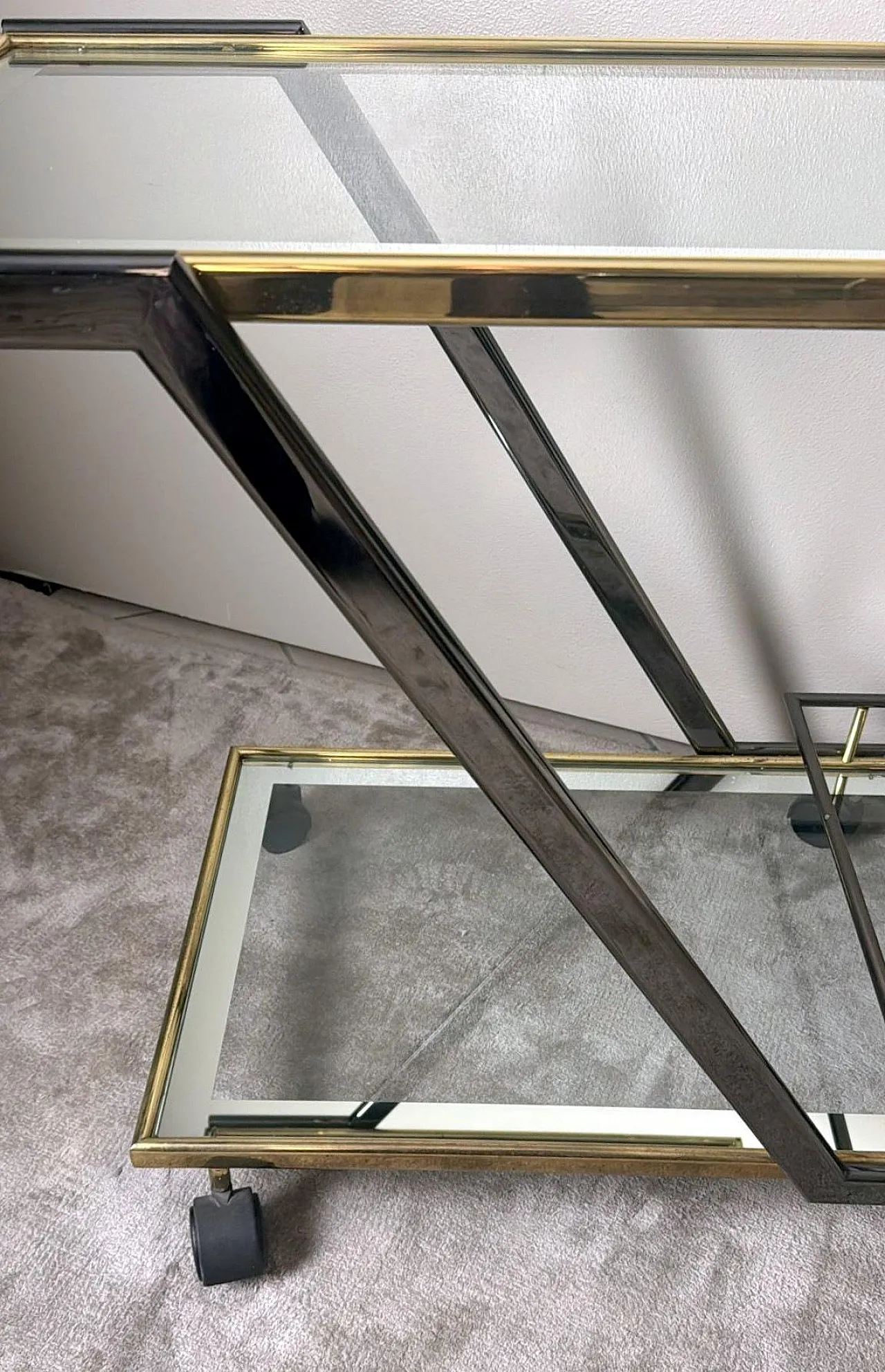 Mid-Century bar cart in burnished steel and brass, 1960s 15