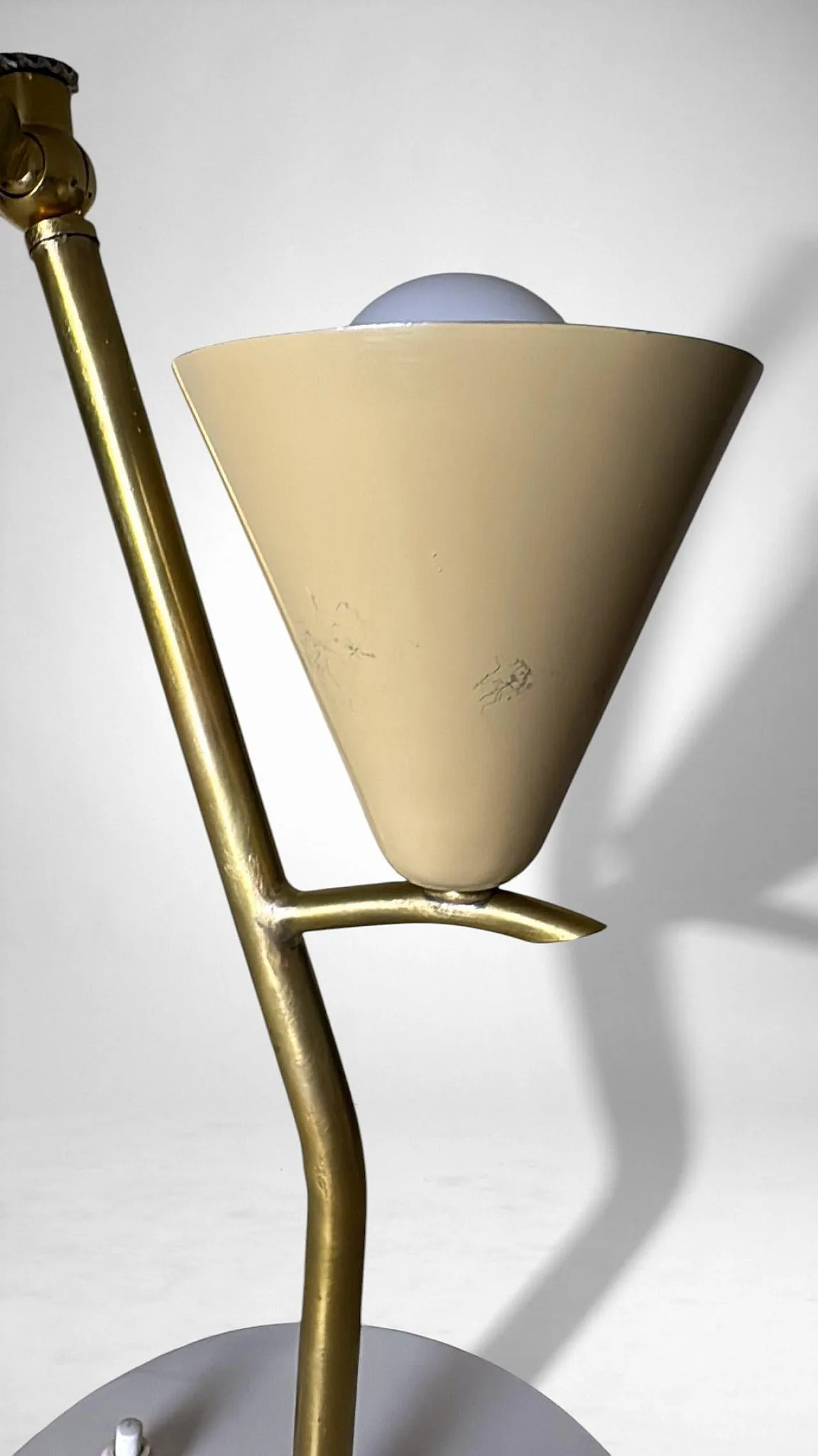 Adjustable table lamp in metal and brass, 1960s 17