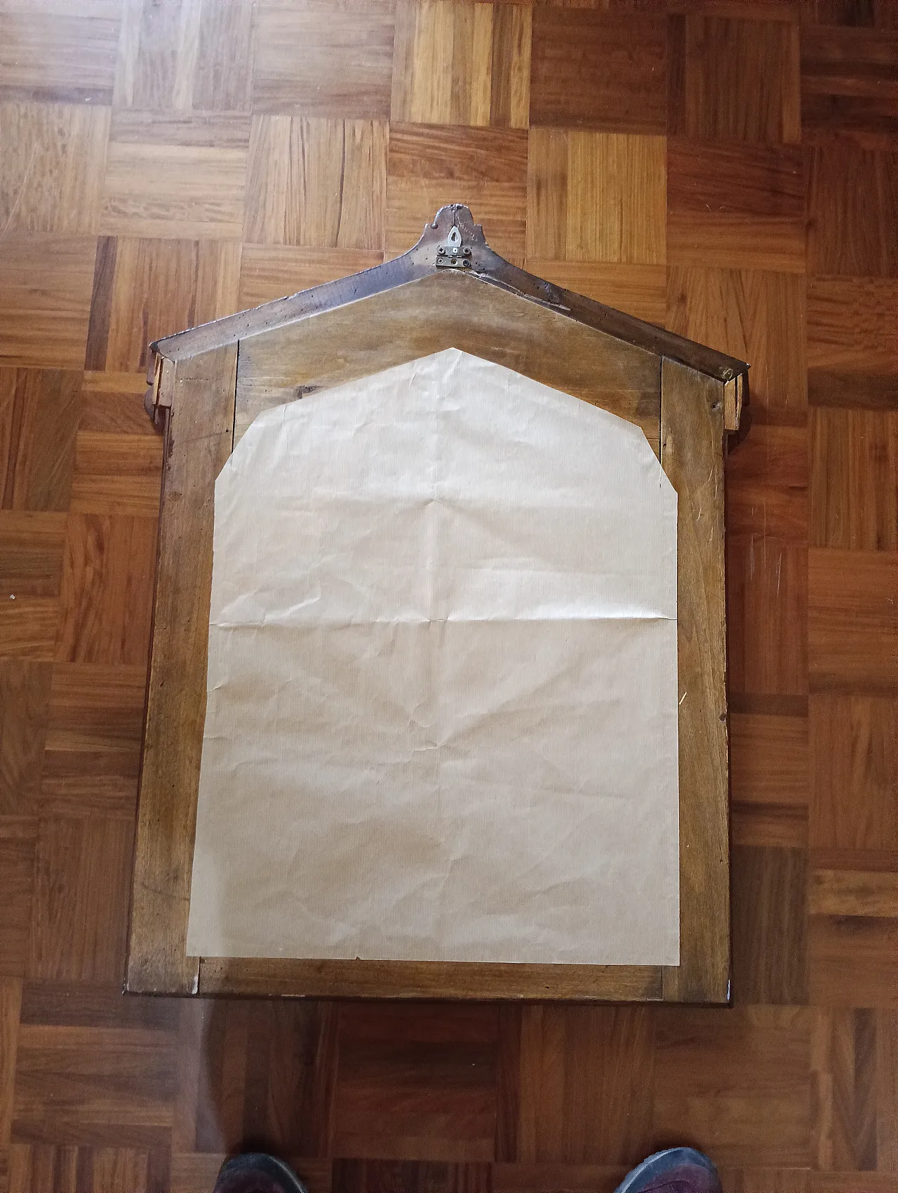 Specchiera con cornice in legno in stile, anni '50 10