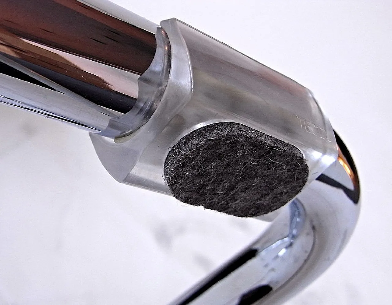 Robin B6 Cantilever chair by Alison Smithson for Tecta, 1990s 14