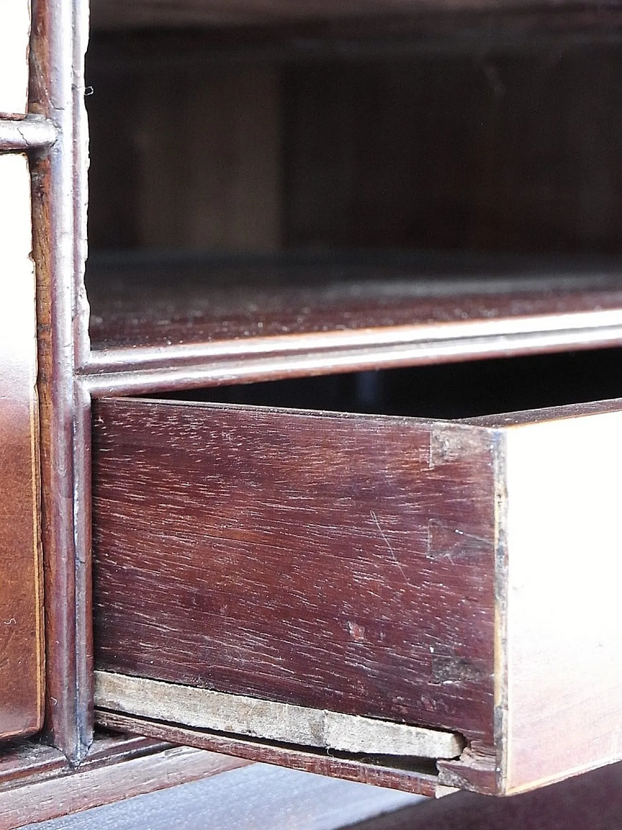 Secretaire a cilindro in mogano lucido, fine '800 14