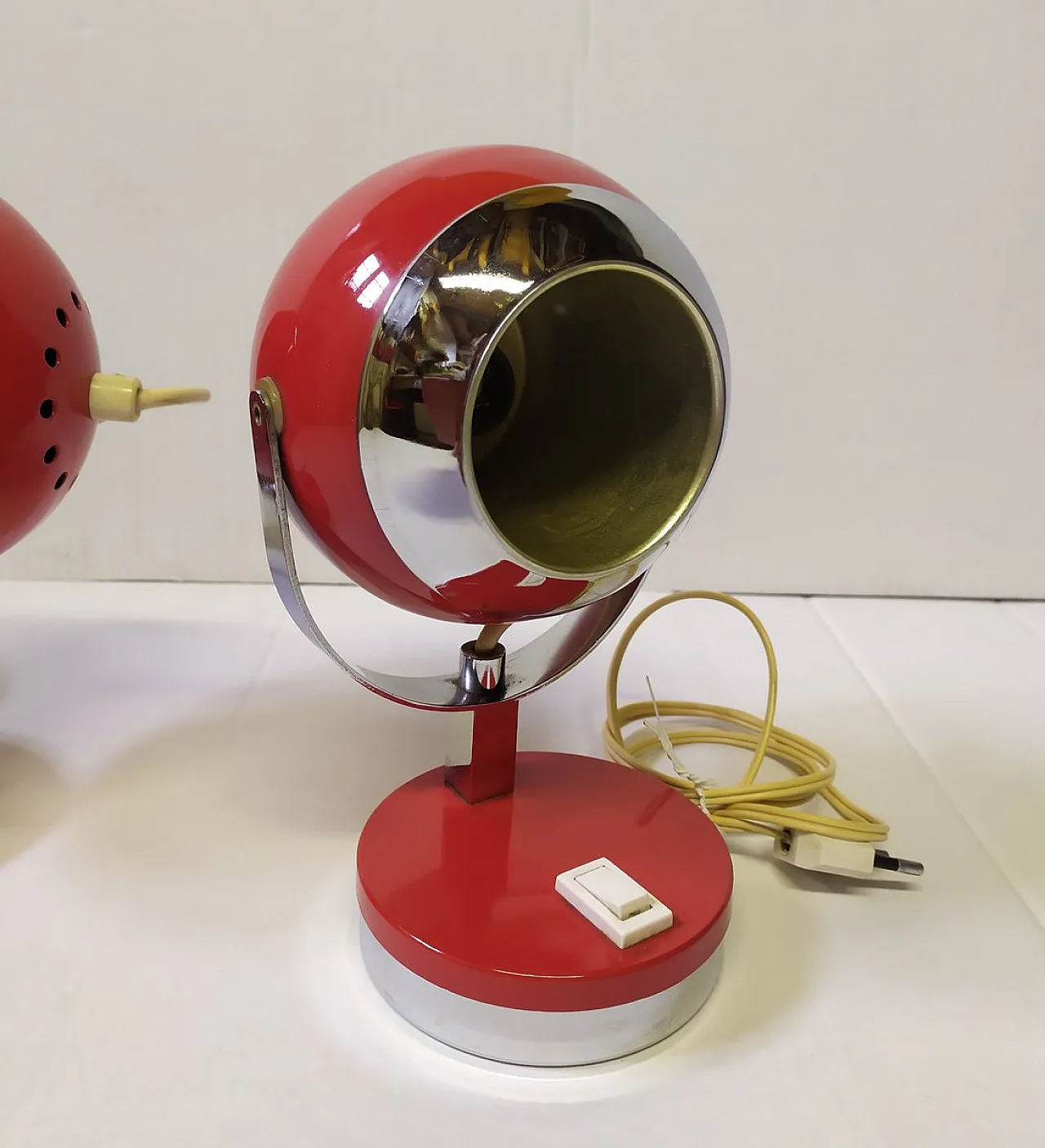 Pair of Space Age metal table lamps from Reggiani, 1970s 5