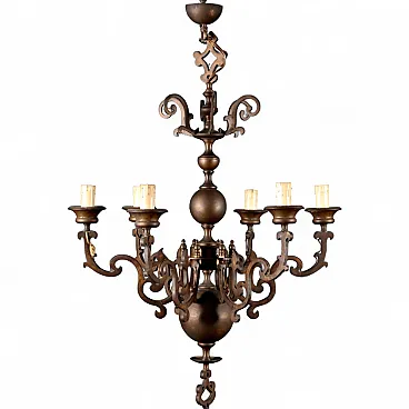 Lampadario in bronzo a sei luci con bobeches in lamiera, primo '900