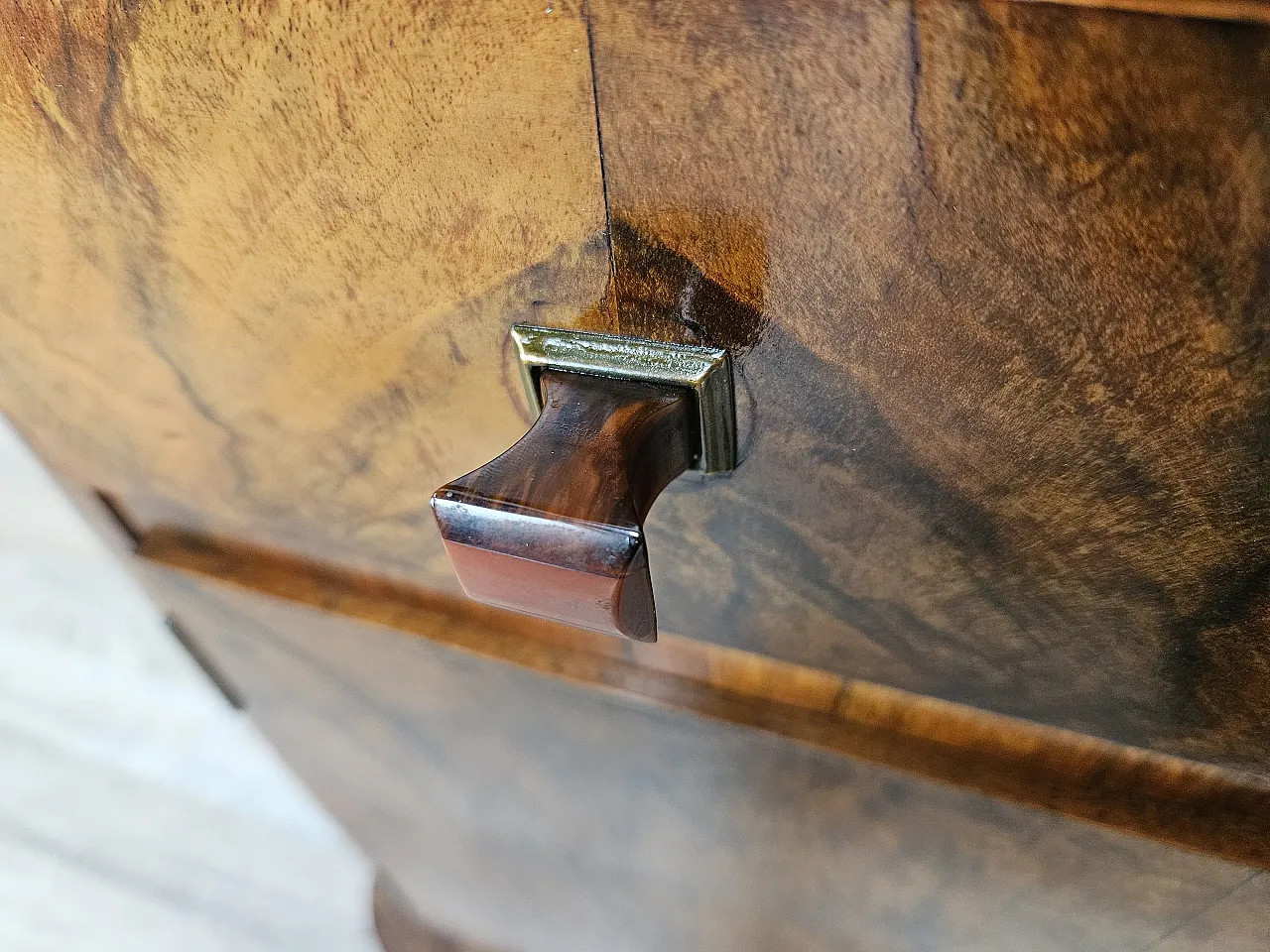 Art Deco Linear and Geometric Bedside Tables in Walnut, 50s 8
