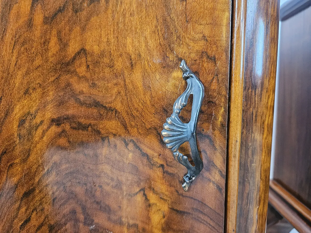 Chippendale bedside tables with curved doors and carved legs, 50s 9