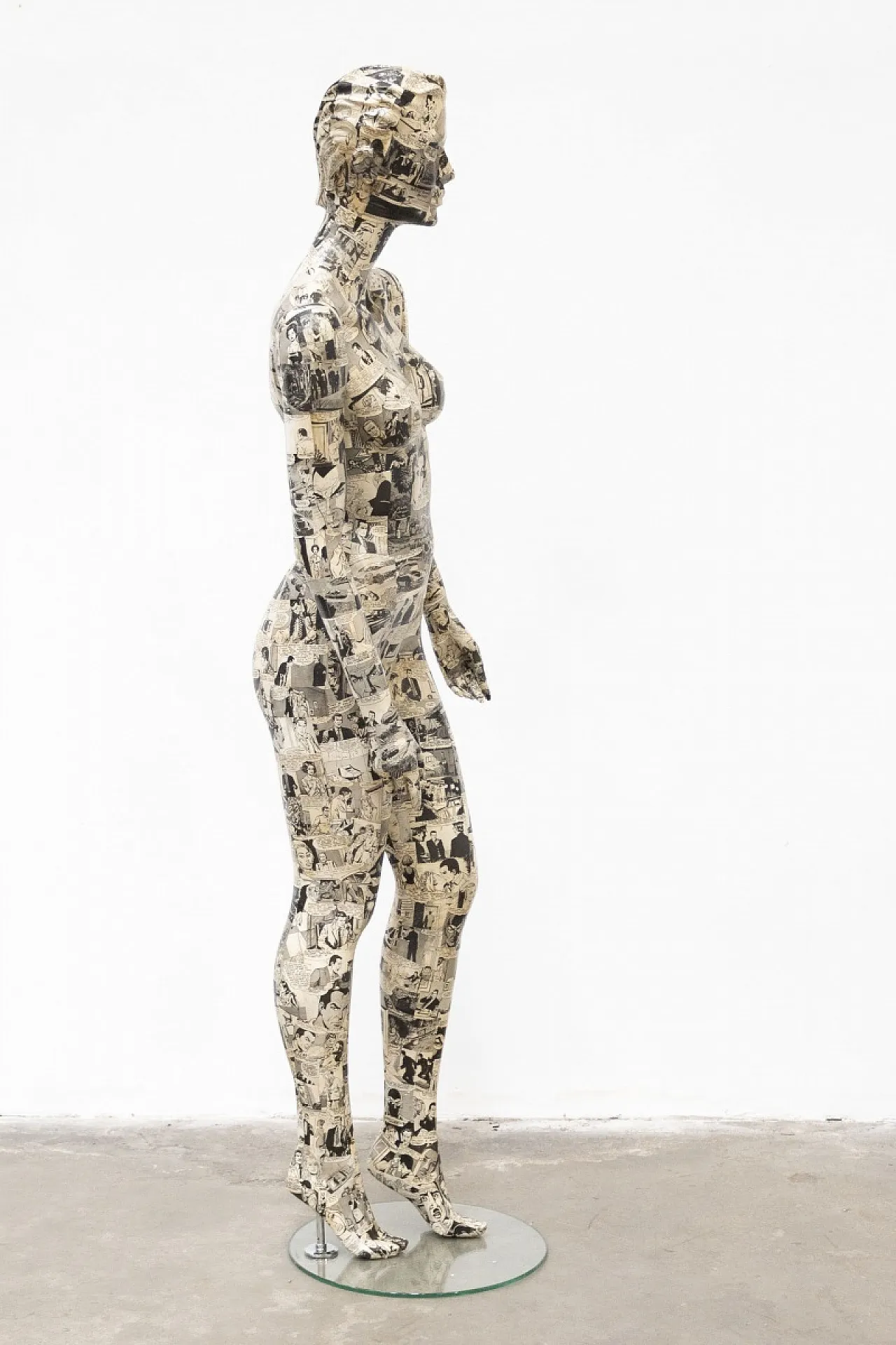 Manichino femminile artistico, anni ’80 2