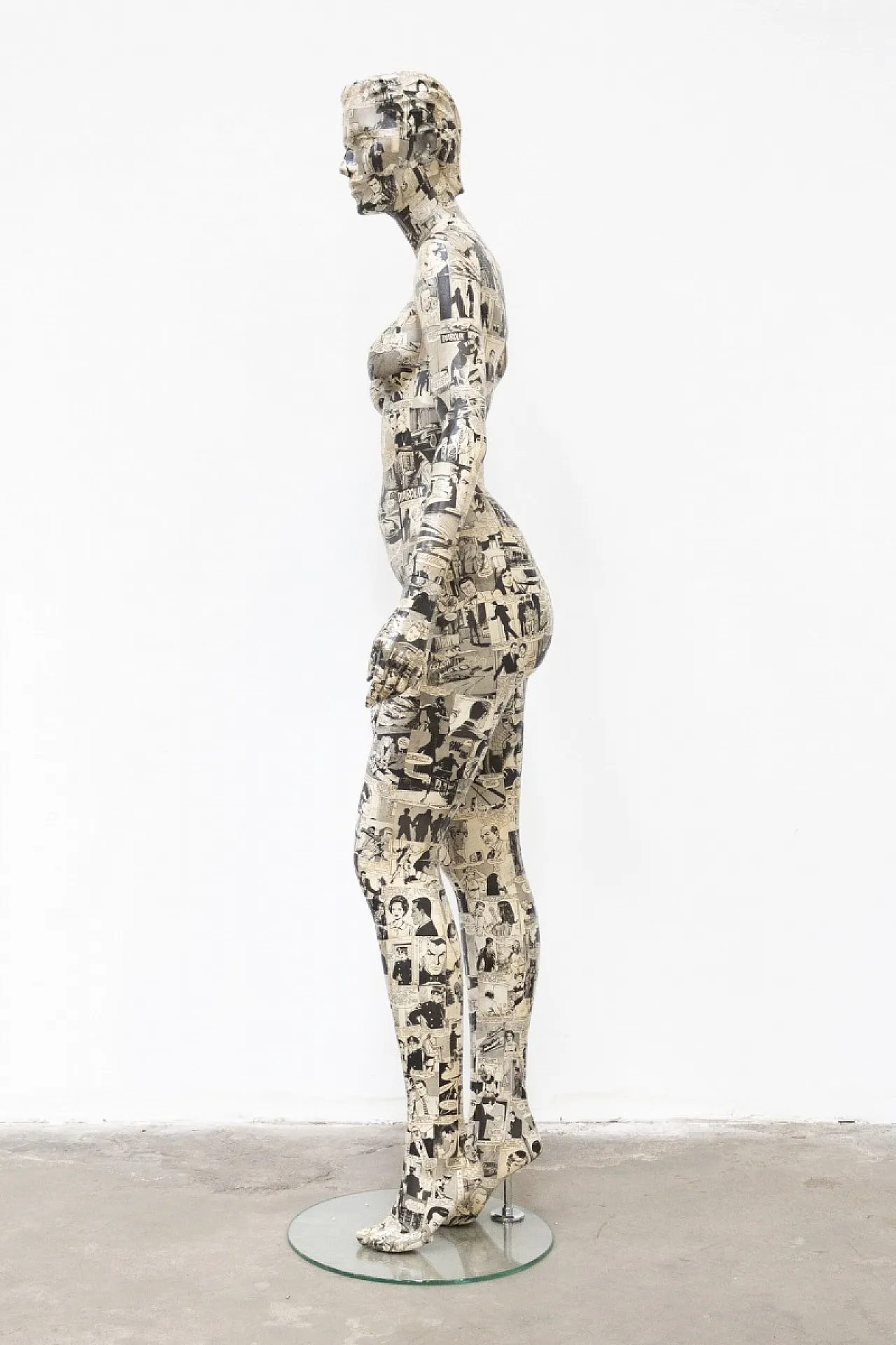 Manichino femminile artistico, anni ’80 3