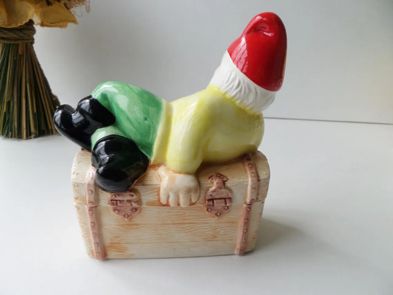 Collectible Dwarf Gnome Faience trinket box, 80s 3