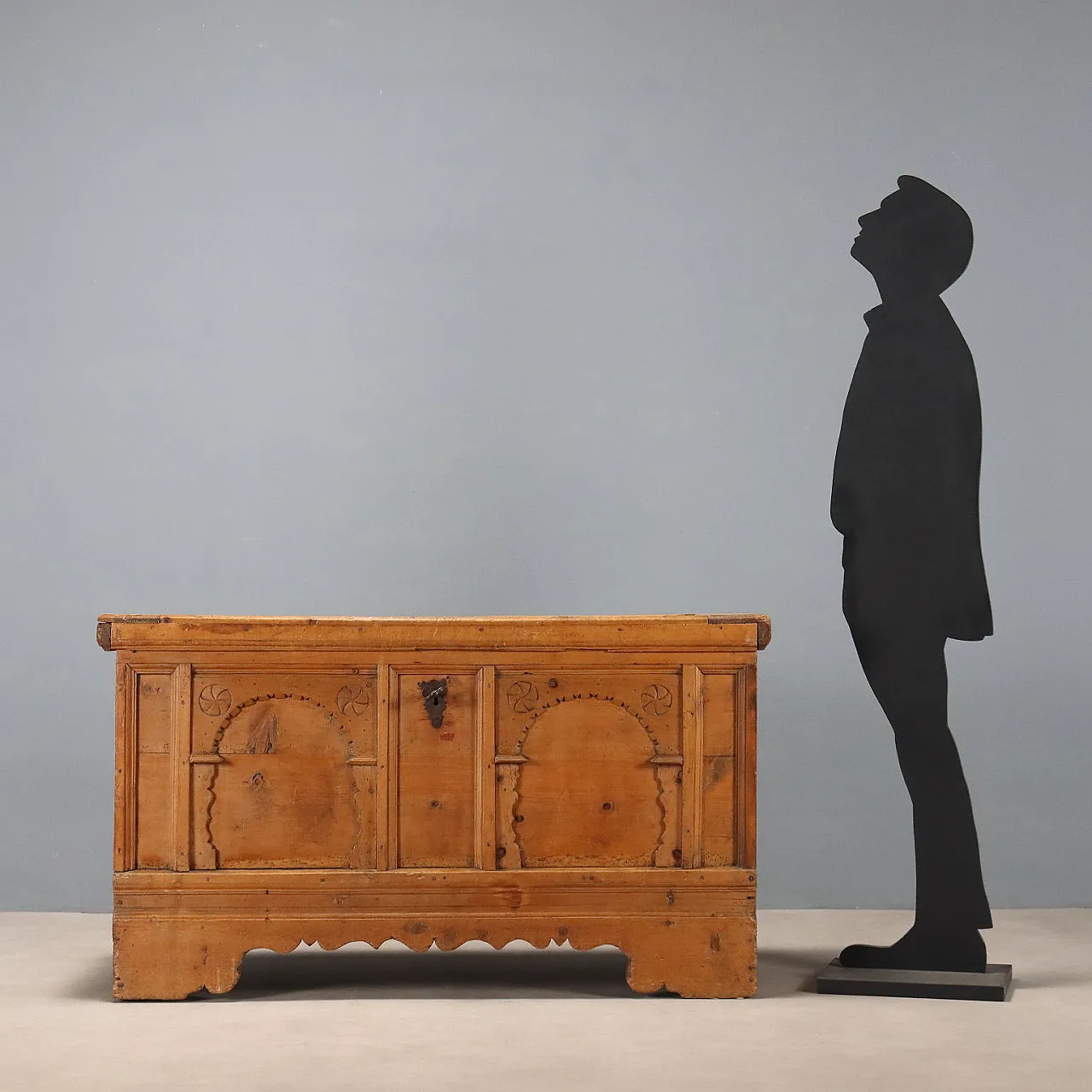 Cassapanca in abete e ferro, fine '700 3