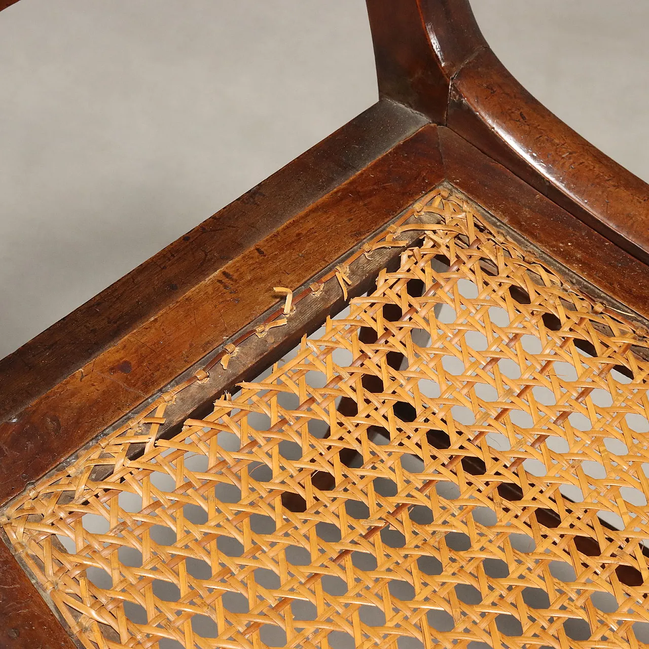 6 Sedie in noce e paglia di Vienna, metà '800 8